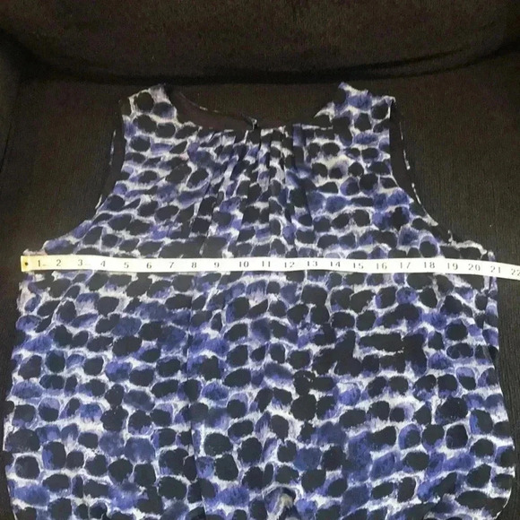 Sara Michelle Blue & Black Sleeveless Abstract Polka Dot Elastic Hem Top- L - Picture 9 of 10